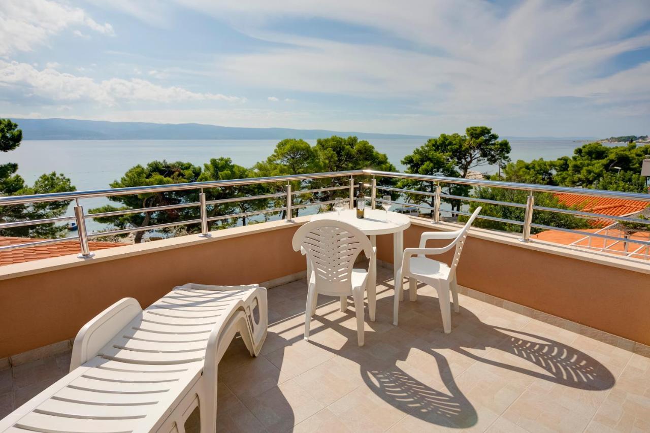 Dalmacija Bed & Breakfast โอมิช ภายนอก รูปภาพ