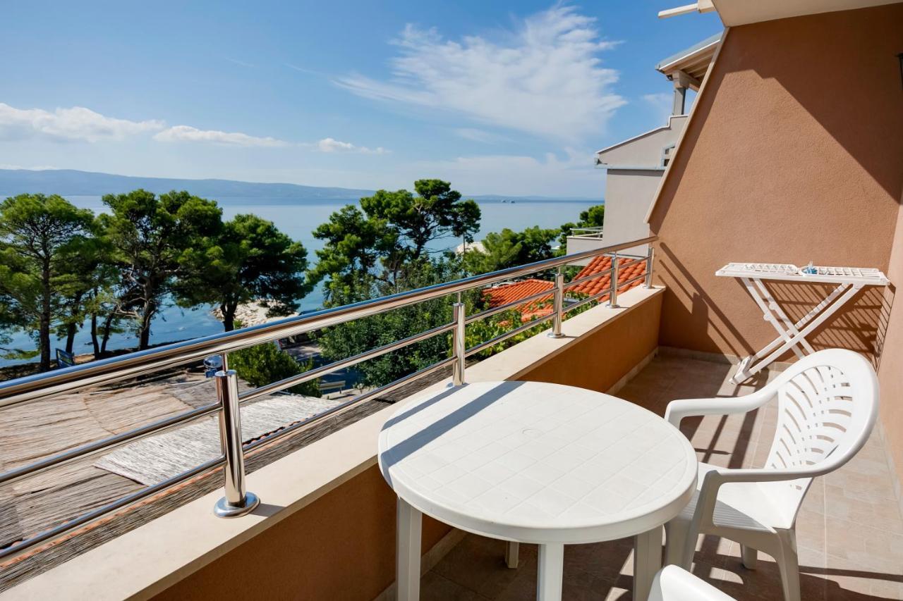 Dalmacija Bed & Breakfast โอมิช ภายนอก รูปภาพ