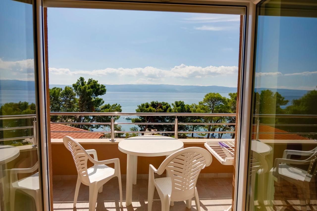 Dalmacija Bed & Breakfast โอมิช ภายนอก รูปภาพ